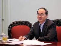 ຮອງນາຍົກລັດຖະມົນຕີ ຫງວຽນທ້ຽນເຍີນ ຢ້ຽມຢາມ ຫໍພິພິທະພັນ 2 ແຫ່ງຢູ່ ຮ່າໂນ້ຍ